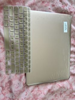 Brand New MacBook Case and matching Keyboard Cover