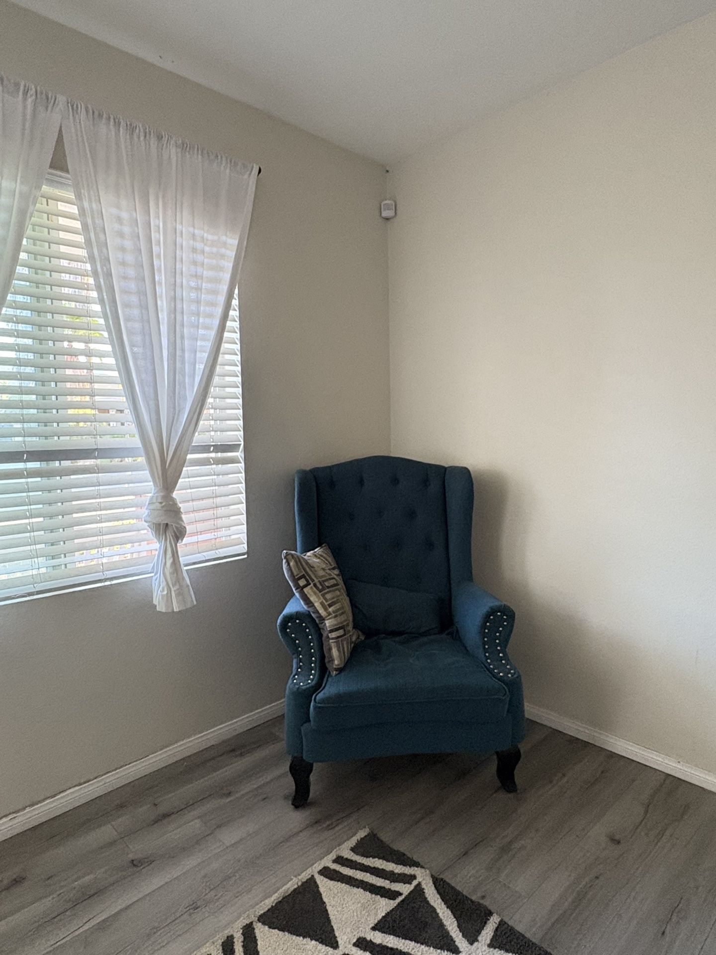 Blue Living Room Chair