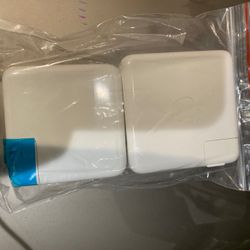 New Apple Charger and Generic 96W