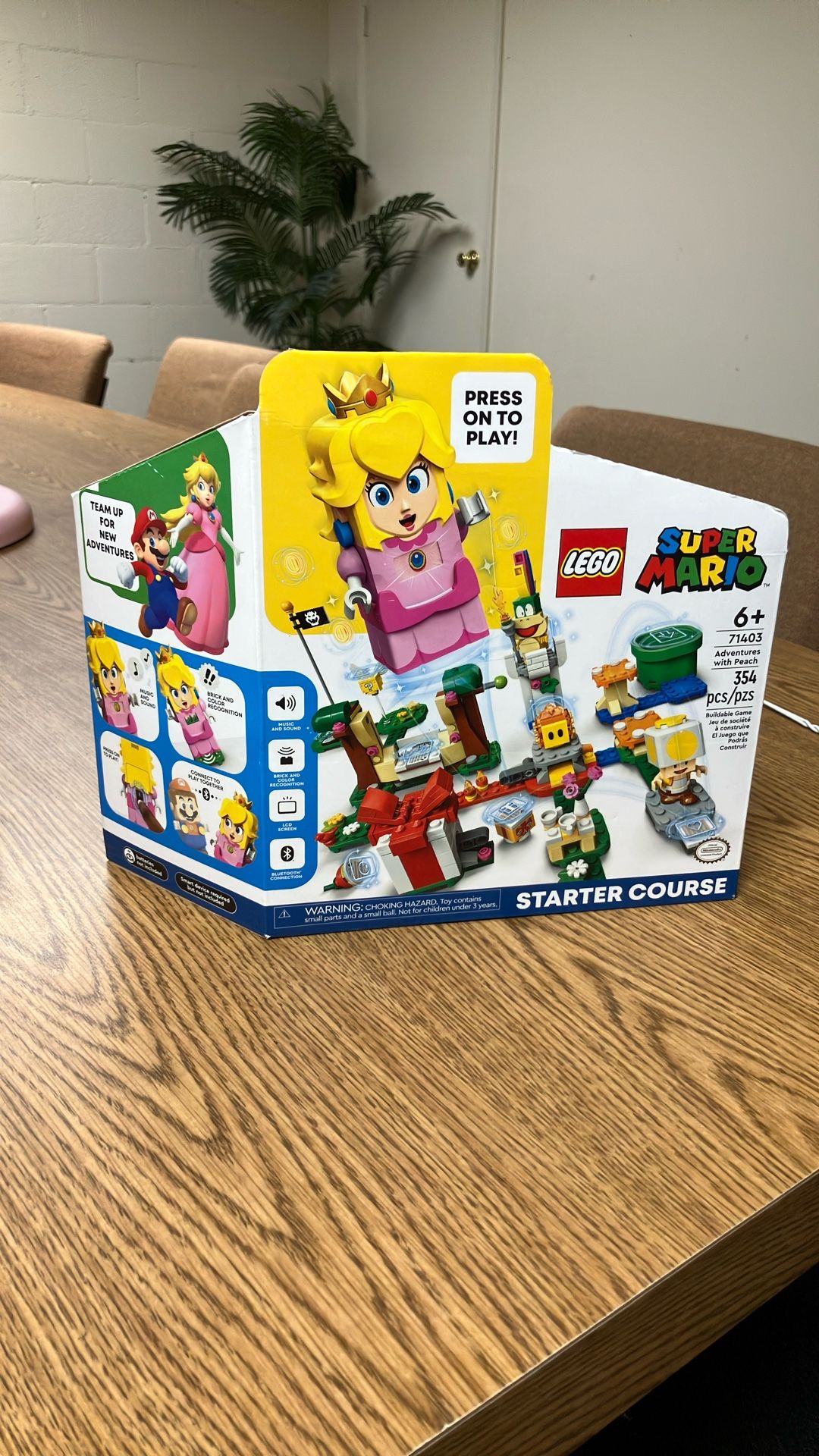 PRINCESS PEACH Lego Starter Course