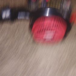 Hyper tough leaf blower/vacuum