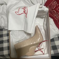 Red bottoms