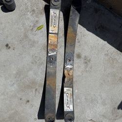 Deaver add-a-leaf Springs For 2nd Gen Nissan Xterra