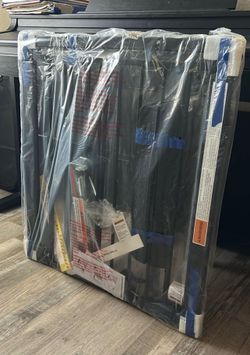 Baby gate black