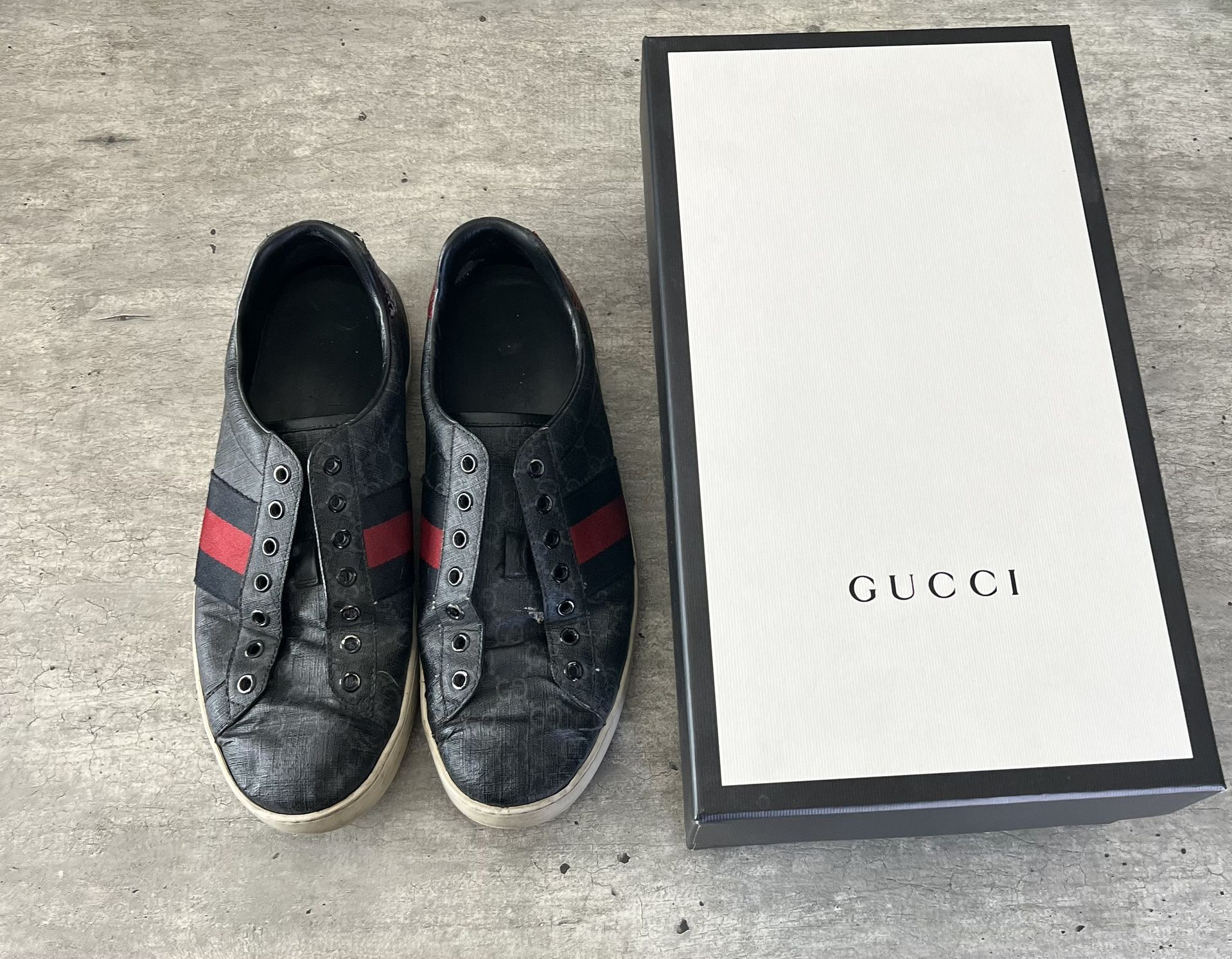 Gucci Black Ace GG Sneakers Size 9 Mens
