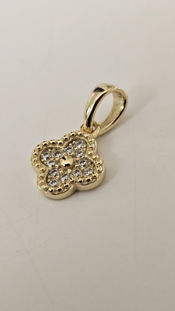 Gold Over 925 Flower Pendant – Moissanite Accents