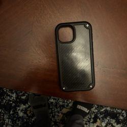 Pelican Phone Case iPhone 14
