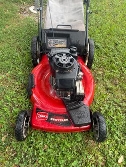 Lawn mower toro push mower start right up very good condition work great