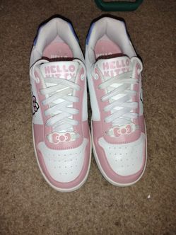 Hello kitty shoes