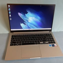 Samsung Galaxy Book Laptop 15.6” Touch Screen Intel i7 11th Generation 16GB 512GB Graphic card 4GB