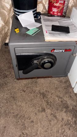 Floor safe