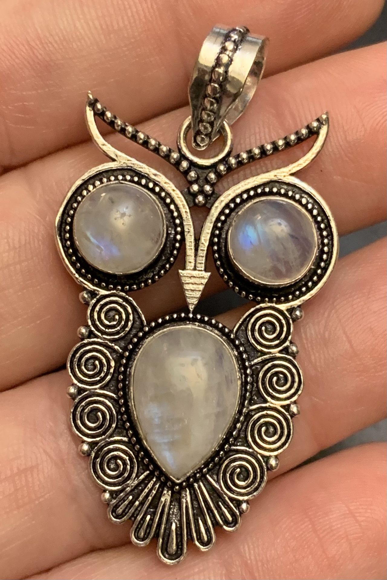 925 Sterling Silver Moonstone Artisan Owl Pendant 