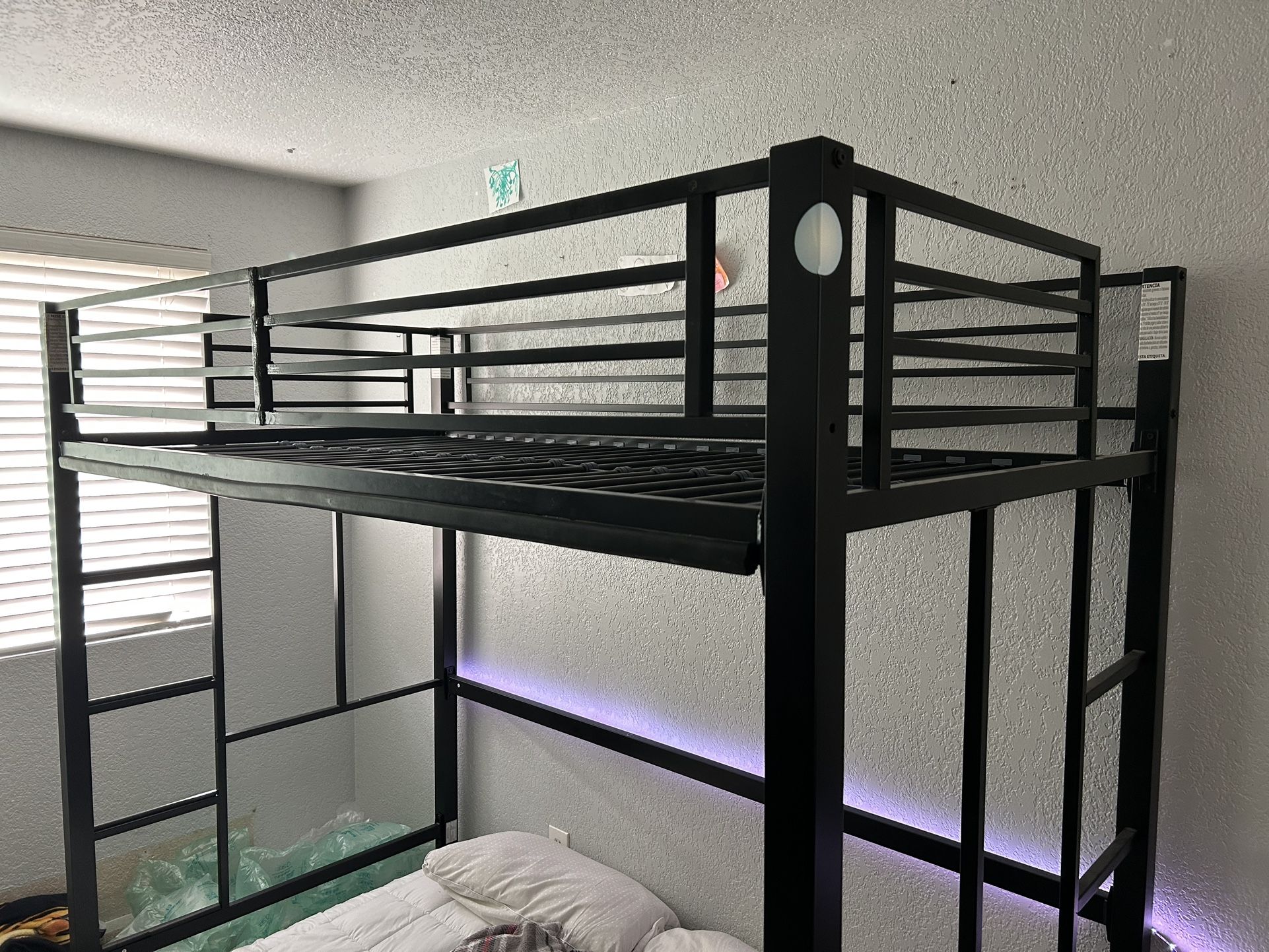Metal Top Bunk Bed Twin Size