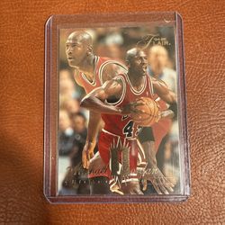 1994-95 Flair - Michael Jordan #326
