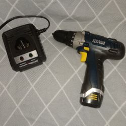 Chicago Electric 12-volt cordless hex impact driver. Model 68568. Comes with battery and charger.