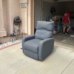 Recliner 