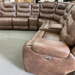 New Power Recliner Sectional Couch! Free Delivery 🚚! Financing Available! 
