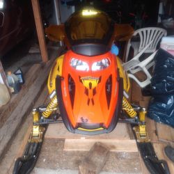 2003 Mxz 800