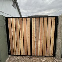 Side Gates & Rv Gates
