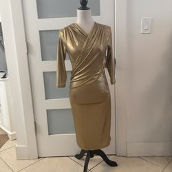 Pink Tartan elegant gold dress stands . Size S