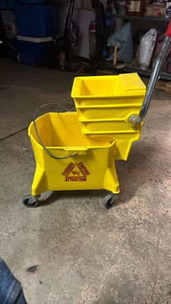 Commercial Mop Bucket