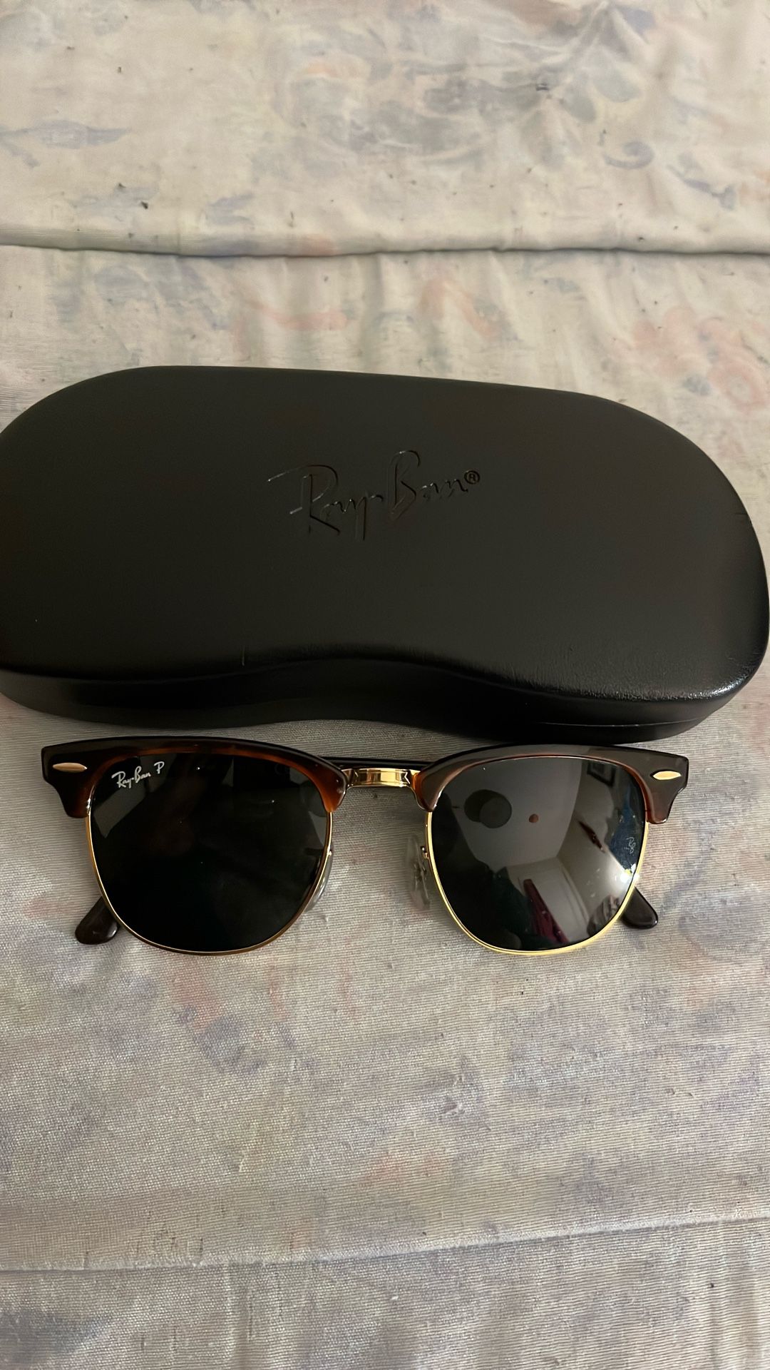 Ray Ban