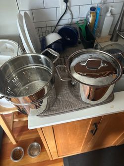 Needs Gone Today  5/18 — All-Clad 6 QT  Pot with Strainer Insert/Lid