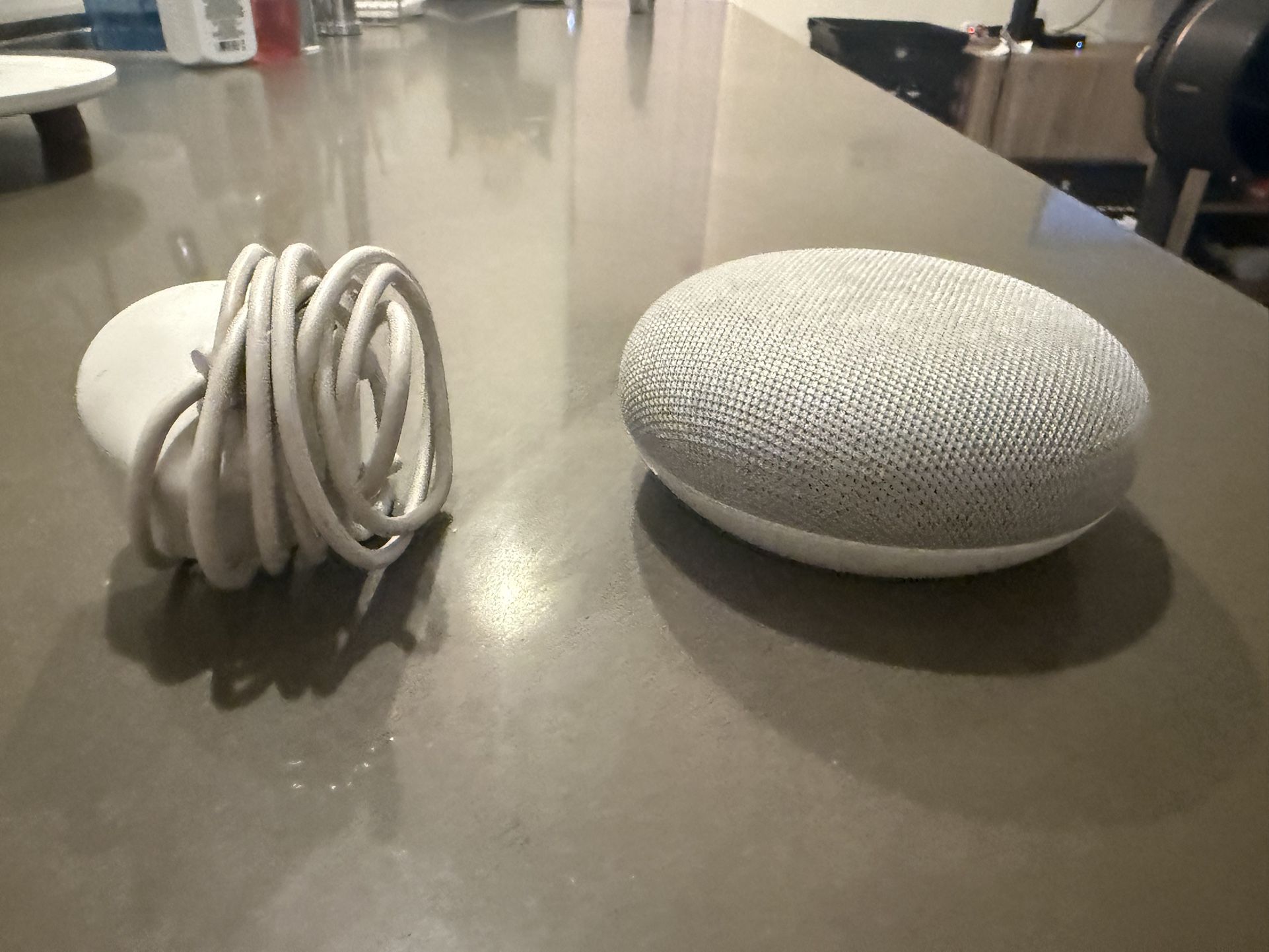 Google Nest Mini