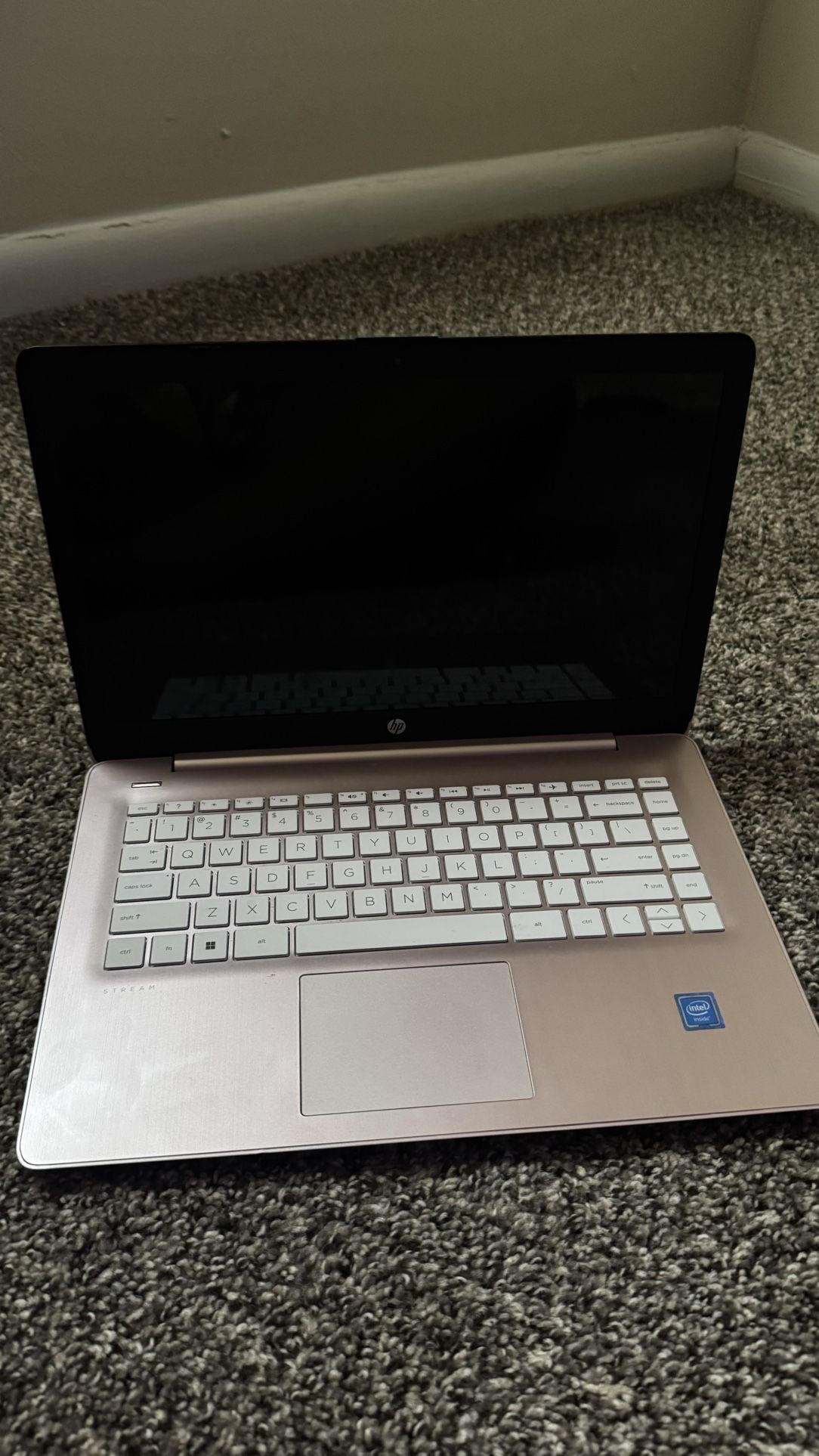 Hp Pink Laptop