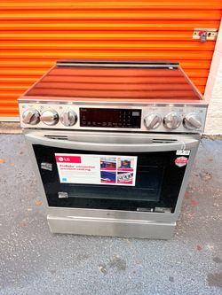 Lg InstaView with Air Fry 30-in Glass Top 5 burners 6.3-cu ft Convection Slide-in (PrintProof Stainless Steel)