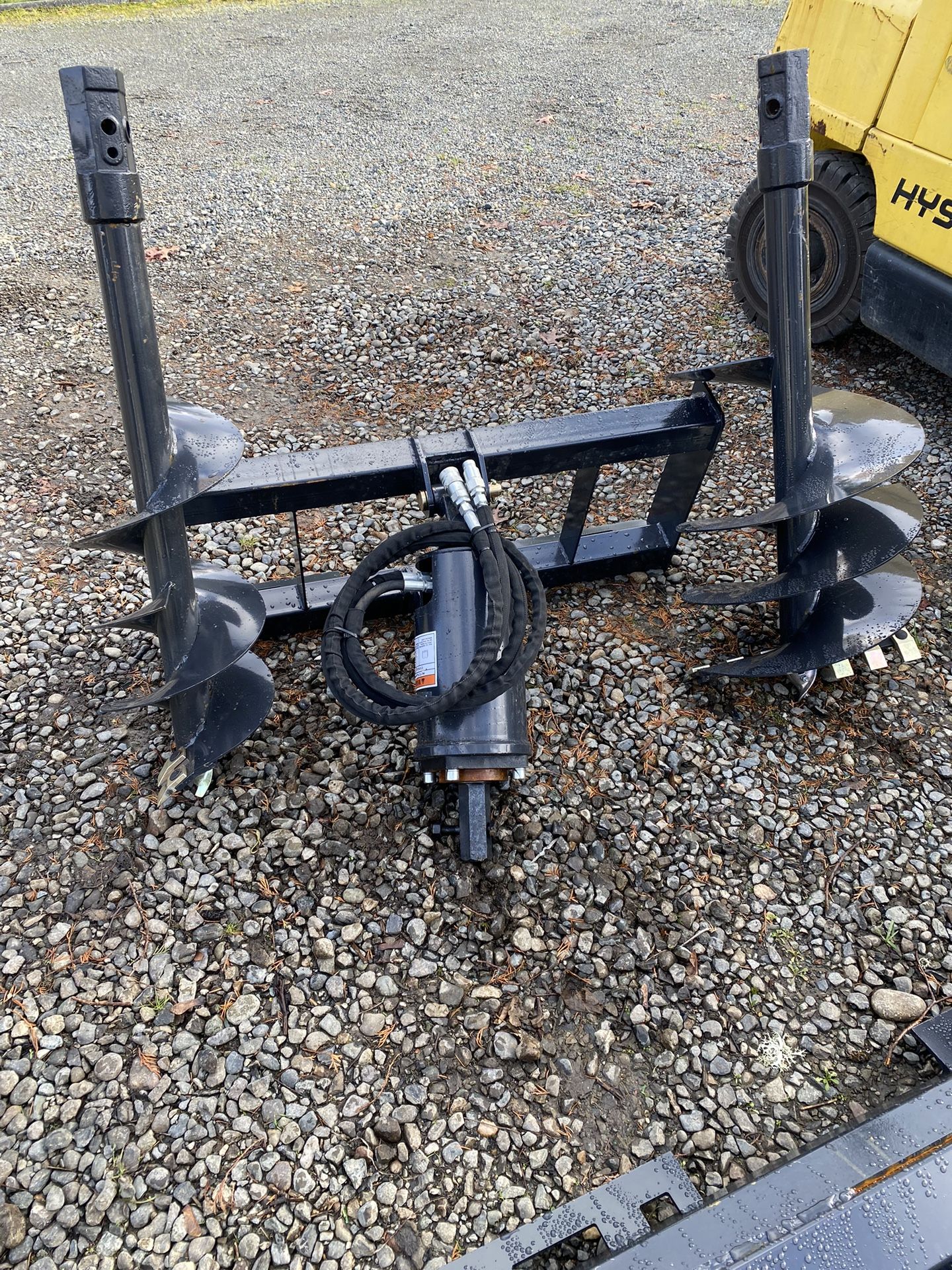 New Skidsteer Hydraulic Auger 12” And 20” Bits