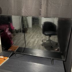 Samsung 43 inch Smart TV 