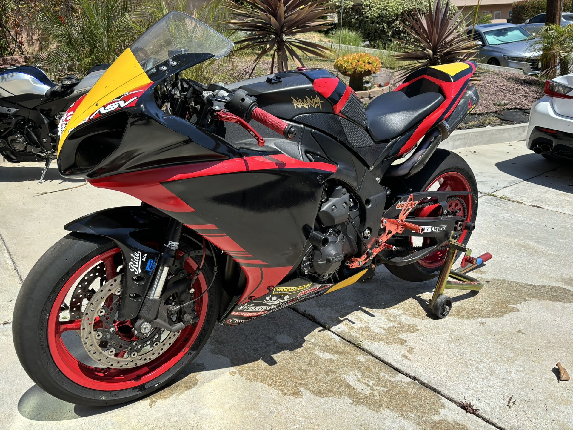 2013 Yamaha R1 Track Bike