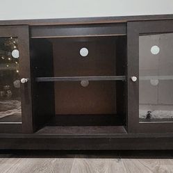 TV Stand - Entertainment Center 