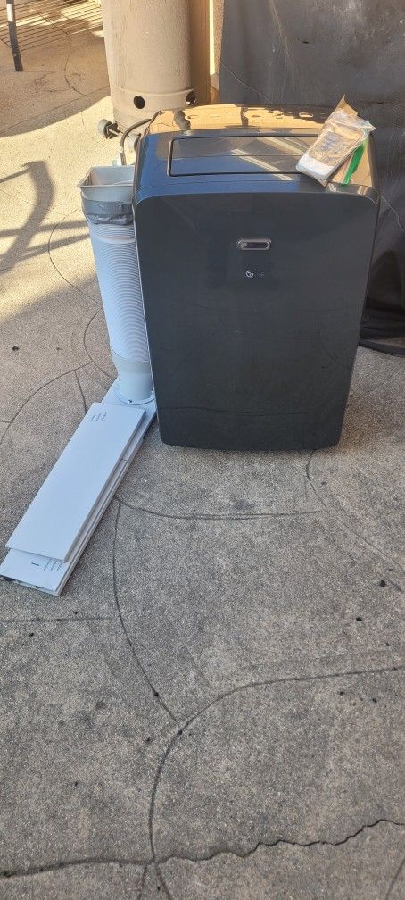 LG Portable AC Unit