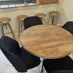 Dining table with 4 chairs