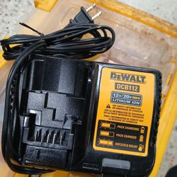 Dewalt Charger 