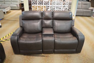 Moto Motion Maverick Leather Power Media Loveseat