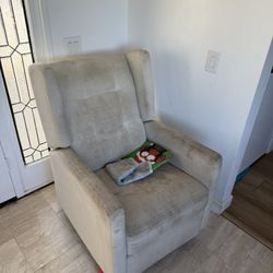 Baby Rocking Chair And Folds Out With Foot Stool 