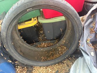 Delinte Used Car Tire