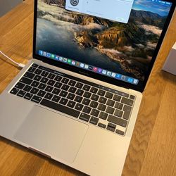Apple Macbook pro m1 chip 256gb 13 inch