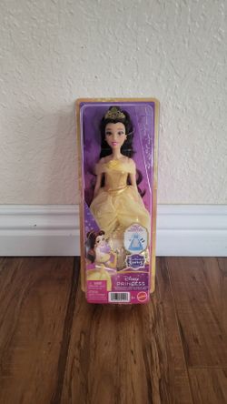 Disney Princess Beauty and the Beast Belle New ( Price Firm).