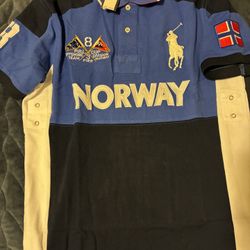 Polo Shirt For Sale 100$ Size L Fit Like A Medium Ish 