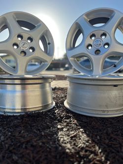 OEM Lexus GS300 GS400 Wheels 16x7.5 - Set of 4 w/ Center Caps