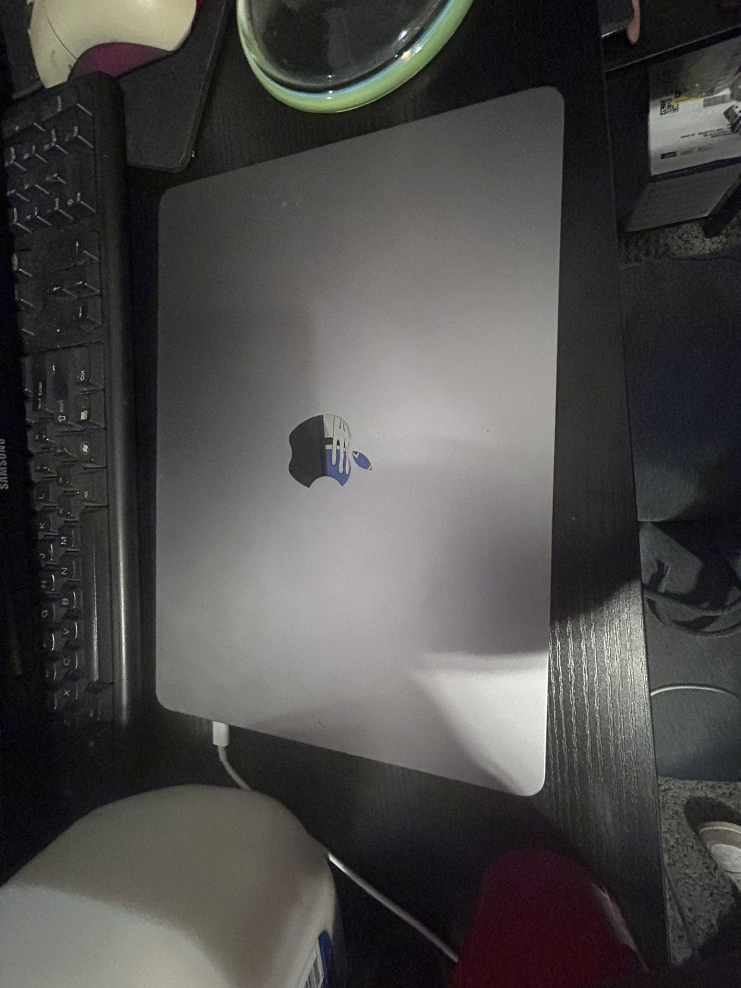 Apple MacBook Air 13 Inch M3 16gb