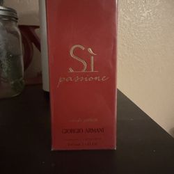si passione perfume