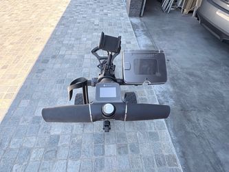 Motocaddy M7 Electric Golf Trolley
