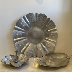 Vintage Three Piece Aluminum Floral Serving Trays