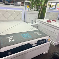 Bedroom Furniture Special 😱Stunning White 5pc Bed Set With LED Lights Available Now Only $699