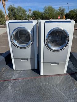 Bosch washer and GAS dryer
